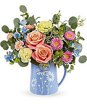 Teleflora\'s Daisy Dreams Bouquet