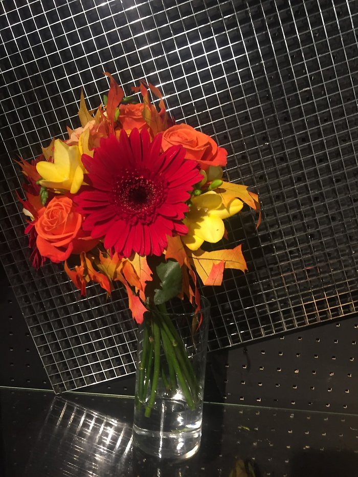 Bright bouquet and halo