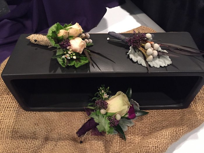 Wedding Show Boutonnieres