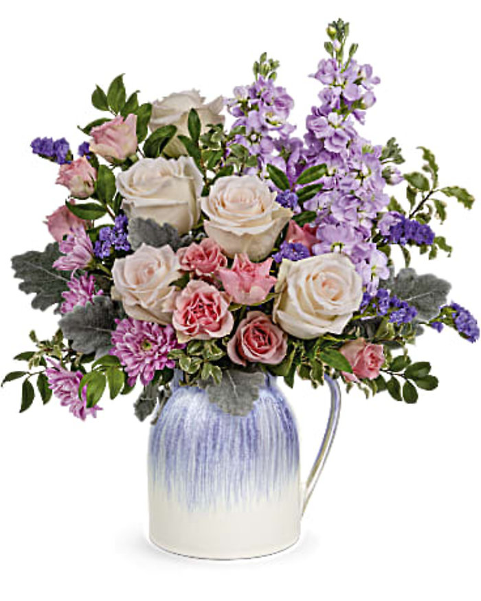 Teleflora\'s Pour on the Pretty Bouquet
