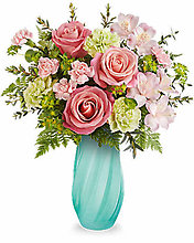 Teleflora\'s Meadow Mist Boquet