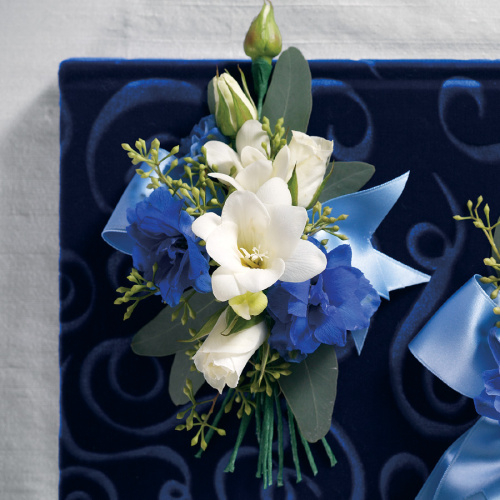 Blue & White Flower Corsage